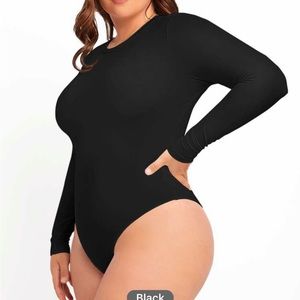 SHEIN Plus Solid Fit Tee Bodysuit in Black
